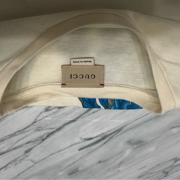 Gucci Ivory Tee with Blue Accents jellyfish t-shirt Sz 12 - Picture 2 of 5